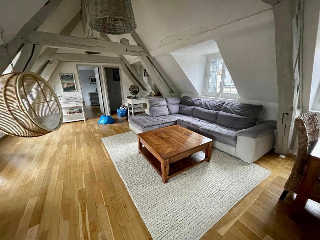 Sous Les Clochers De Rouen - Spacieux Logement Exteriér fotografie